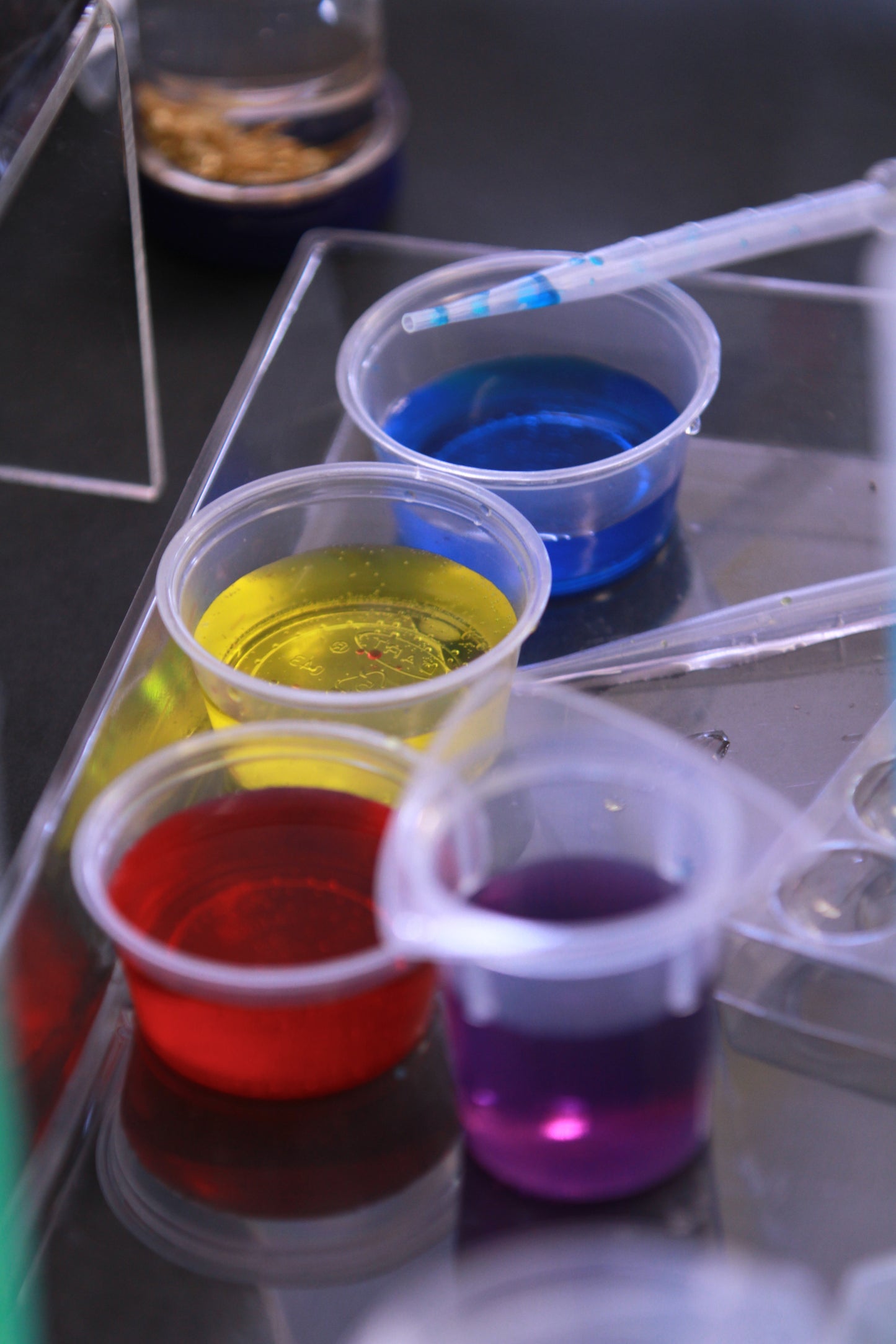 Fun Science Color Kit